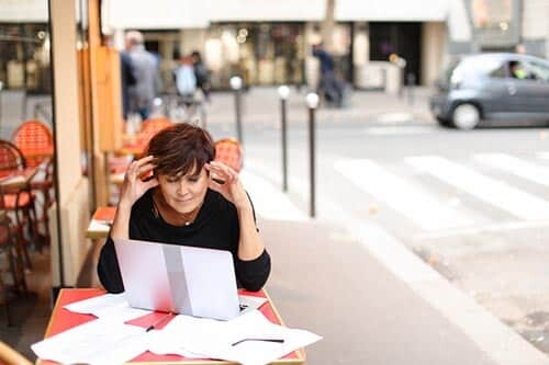 Script consultant at cafe.